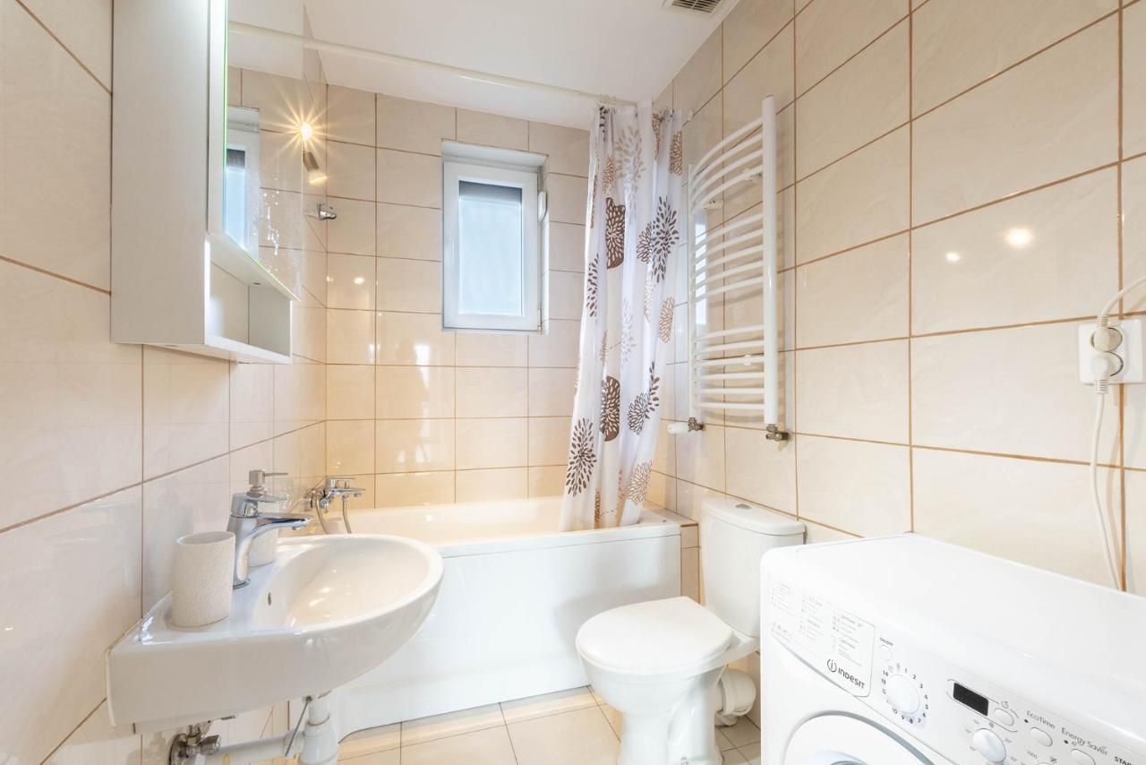 Apartamento Zakatki Swiata Poznan Exterior foto