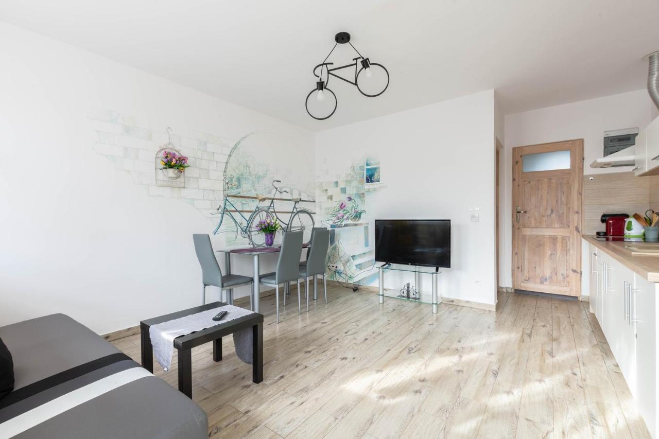 Apartamento Zakatki Swiata Poznan Exterior foto